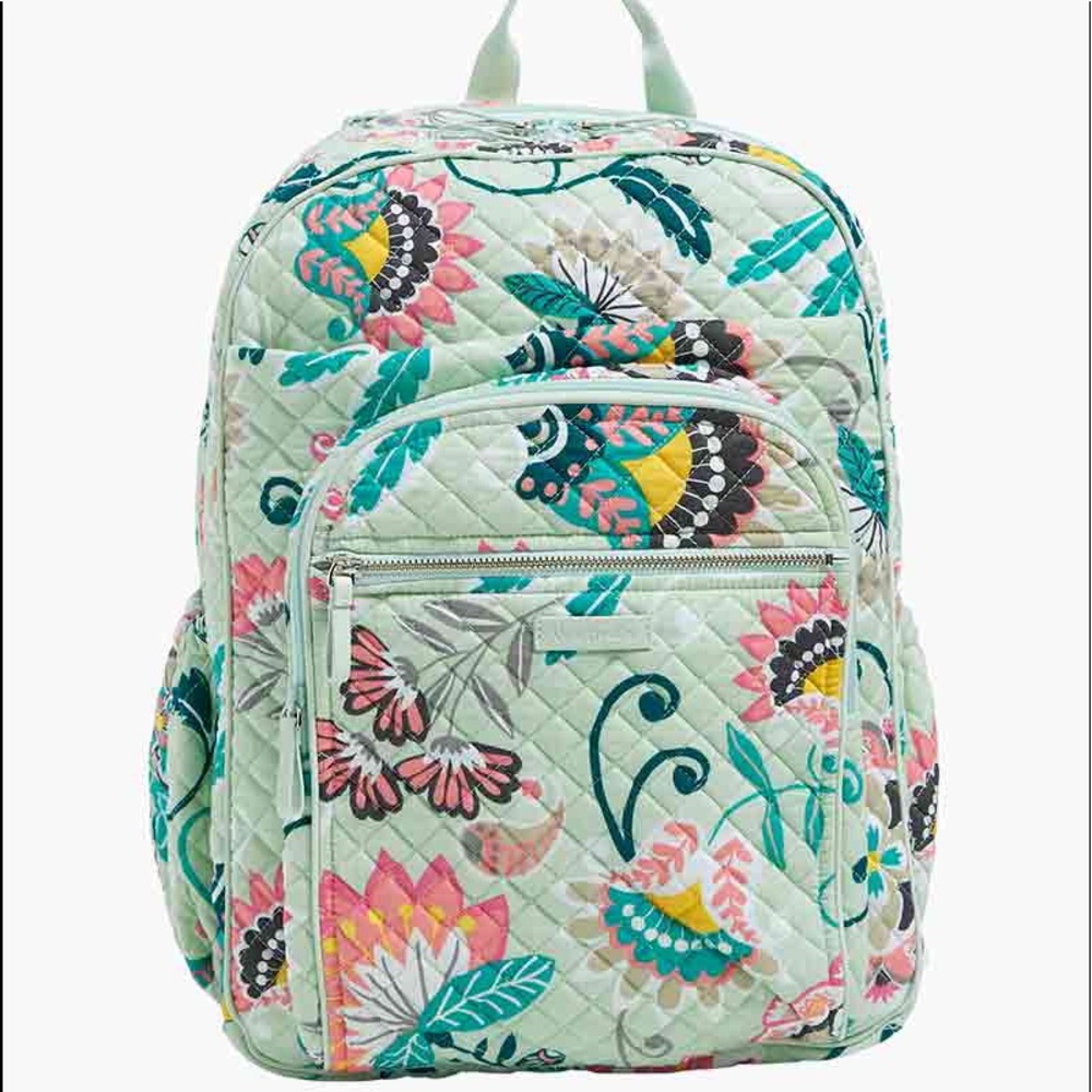 XL MINT FLOWERS VERA BRADLEY BACKPACK! 😊